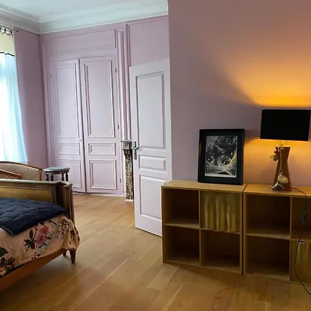 Azal1889 Bed & Breakfast Calais