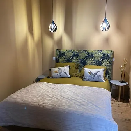 Azal1889 Bed and breakfast Calais